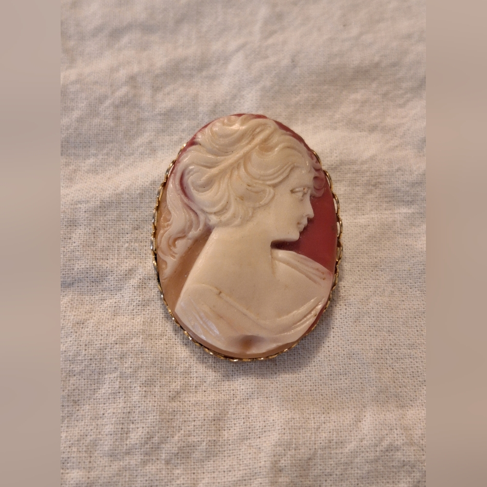 Coro Cameo Brooch